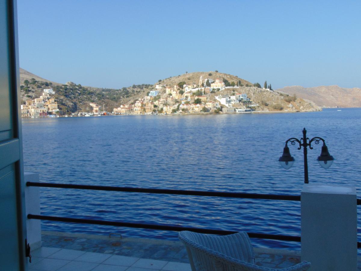Villas Danezis - New Marina , Сими Экстерьер фото