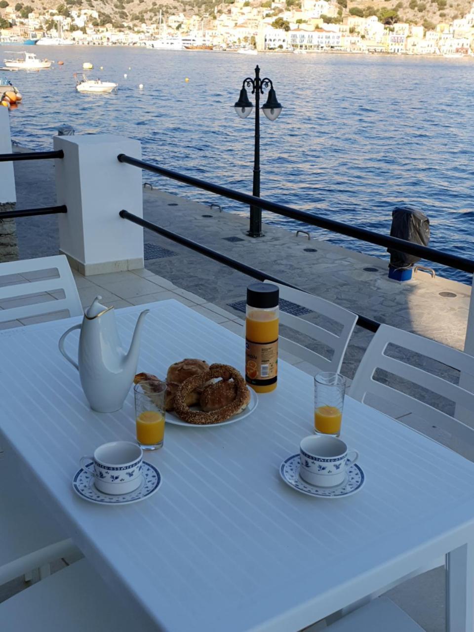 Villas Danezis - New Marina , Сими Экстерьер фото